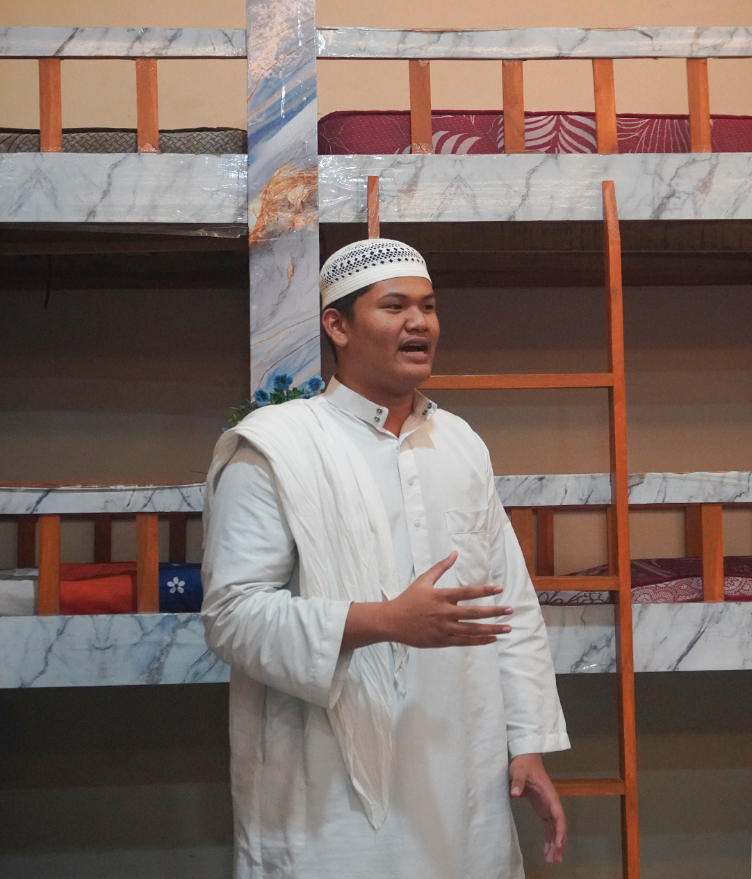 Tamrin Muhadoroh, Tradisi Latihan Ceramah 3 Bahasa Santri Dalwa Warisan Sang Pendiri